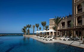 منتجع وسبا شيراتون الشارقة